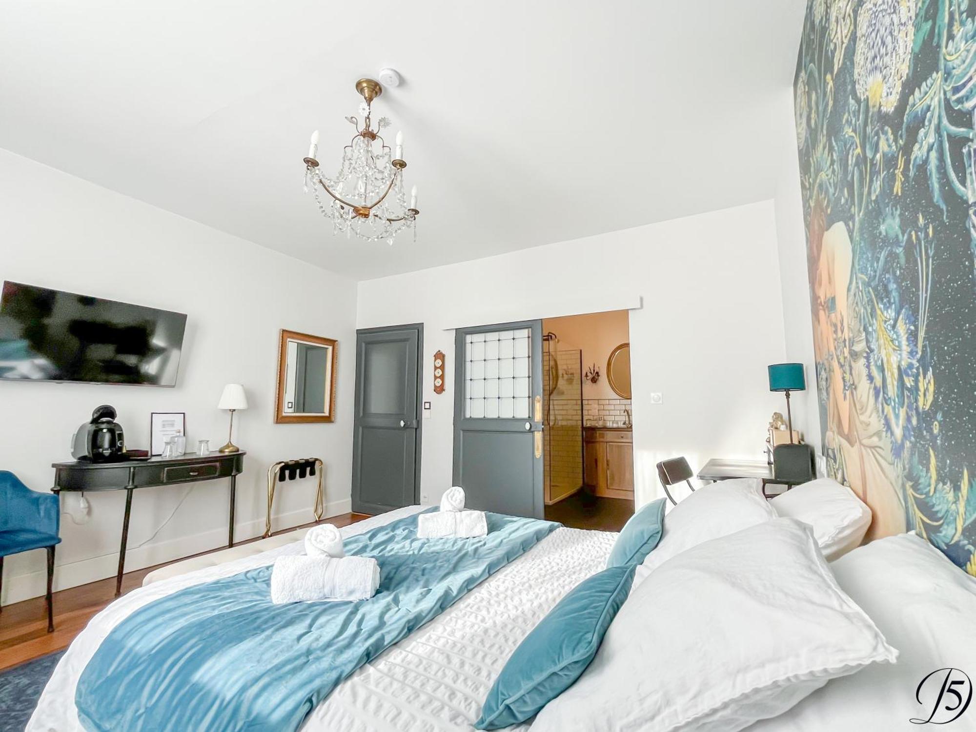 La Demeure Numero 5 Bed & Breakfast *